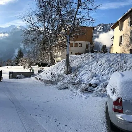 Appartement Rez De Jardin Montee De L'alpe D'huez *
